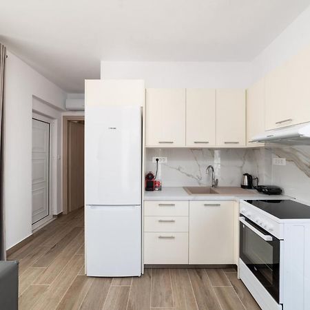 E.Berdufi Apartament Sea View Ελούντα Εξωτερικό φωτογραφία