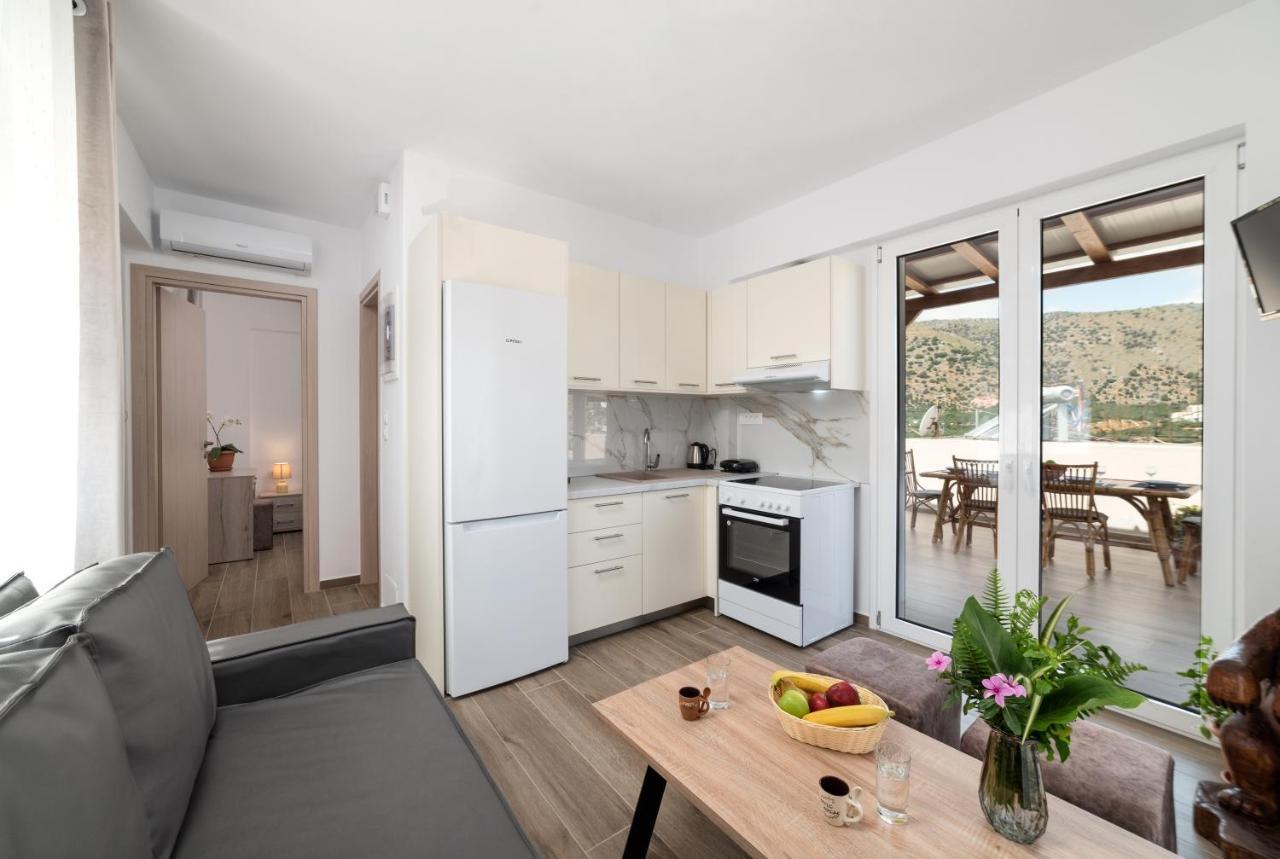 E.Berdufi Apartament Sea View Ελούντα Εξωτερικό φωτογραφία