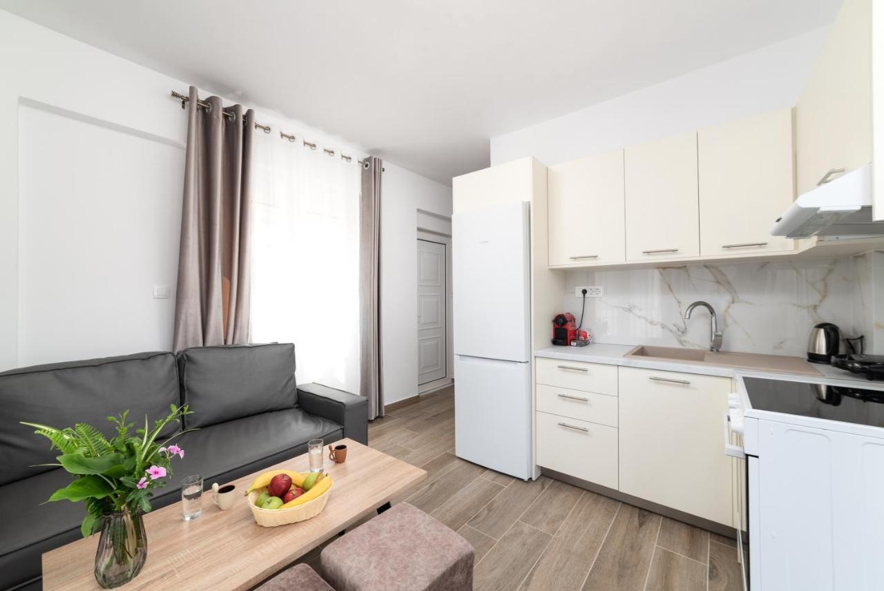 E.Berdufi Apartament Sea View Ελούντα Εξωτερικό φωτογραφία
